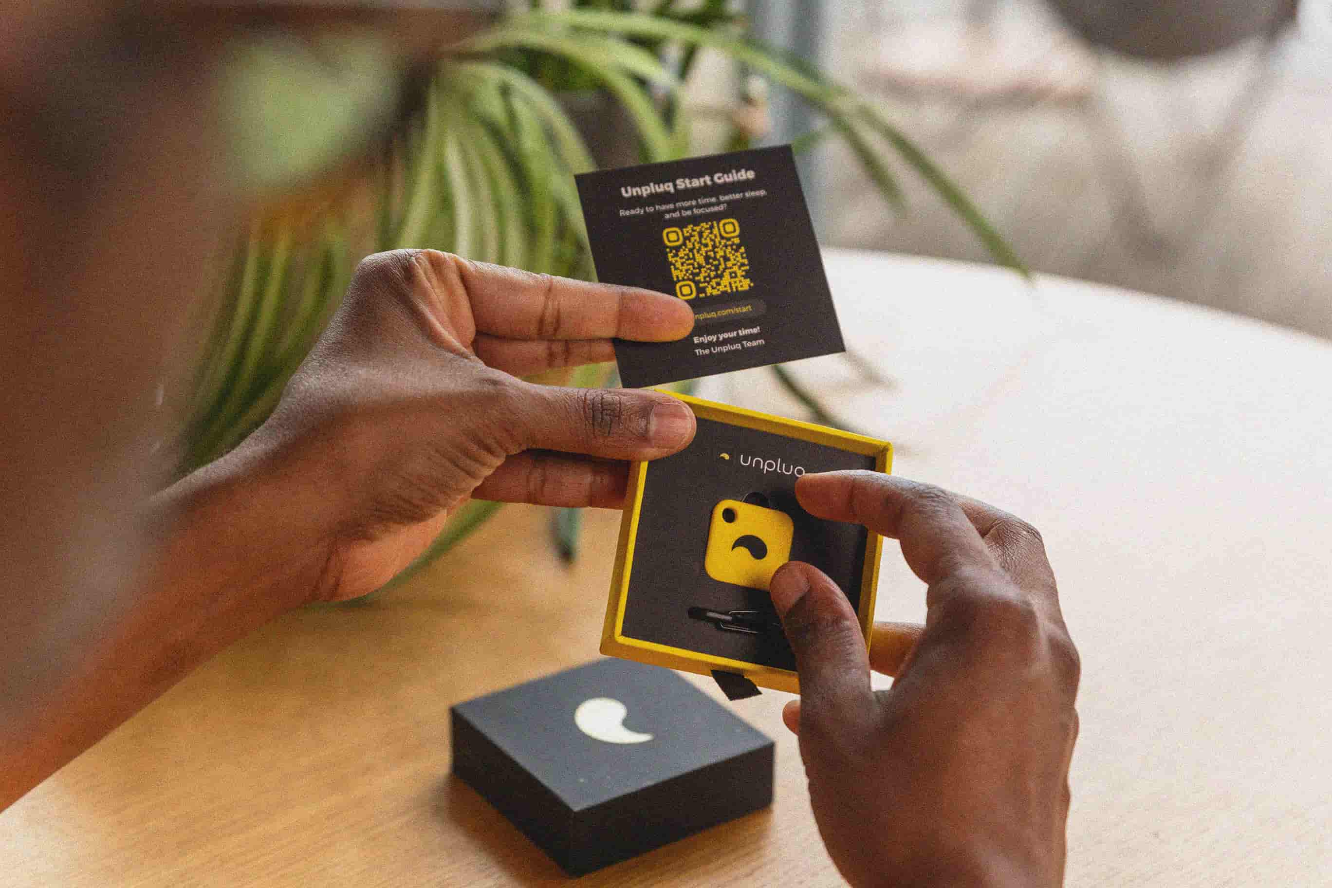 Unpluq Tag + Premium Subscription - Image 4